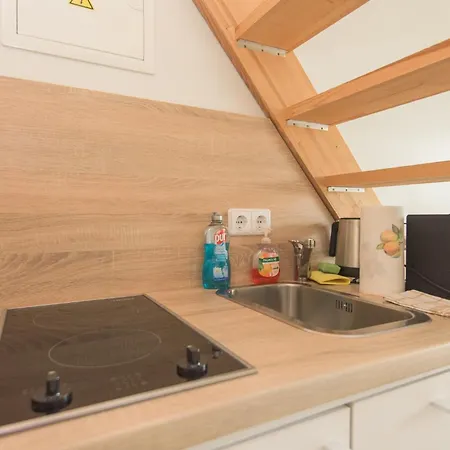 Aparthotel Maluno 777 3*